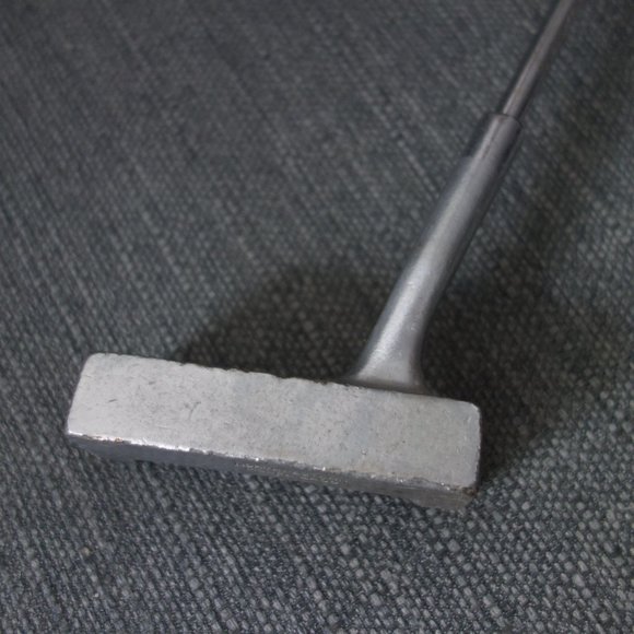 Northwestern Model 2400 Putter - Picture 6 of 16